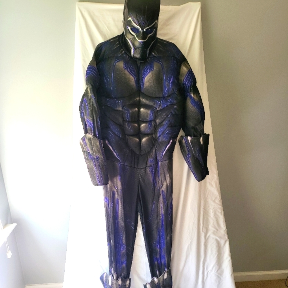 Costume